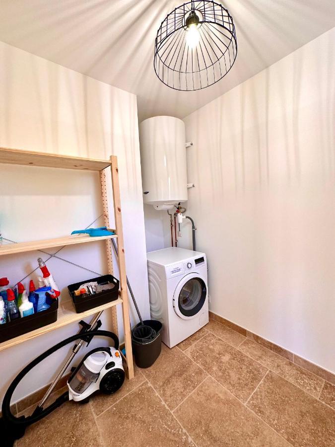 Maison De Charme Avec Jacuzzi Molleges Extérieur photo